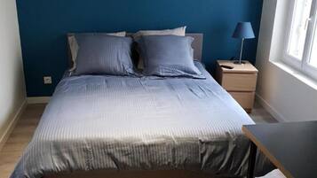 Classic Double Room | Individually decorated, individually furnished, desk, blackout curtains