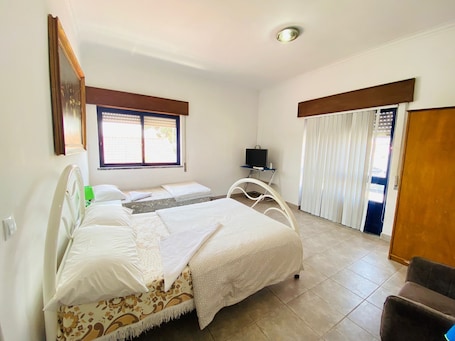 1 habitación, ropa de cama hipoalergénica y sistema de insonorización