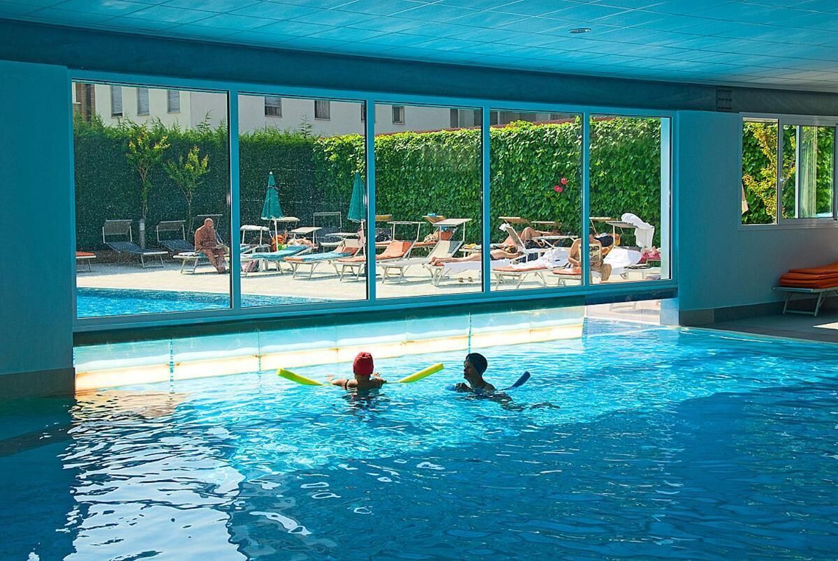 Indoor pool, outdoor pool