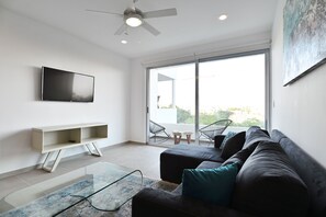 Standard-Apartment, 1 Schlafzimmer, Nichtraucher | Wohnbereich | Flachbildfernseher