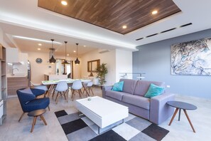 Standard Apartment, 2 Bedrooms, Non Smoking | Living area | Flat-screen TV - Icono 107 (Playa del Carmen)