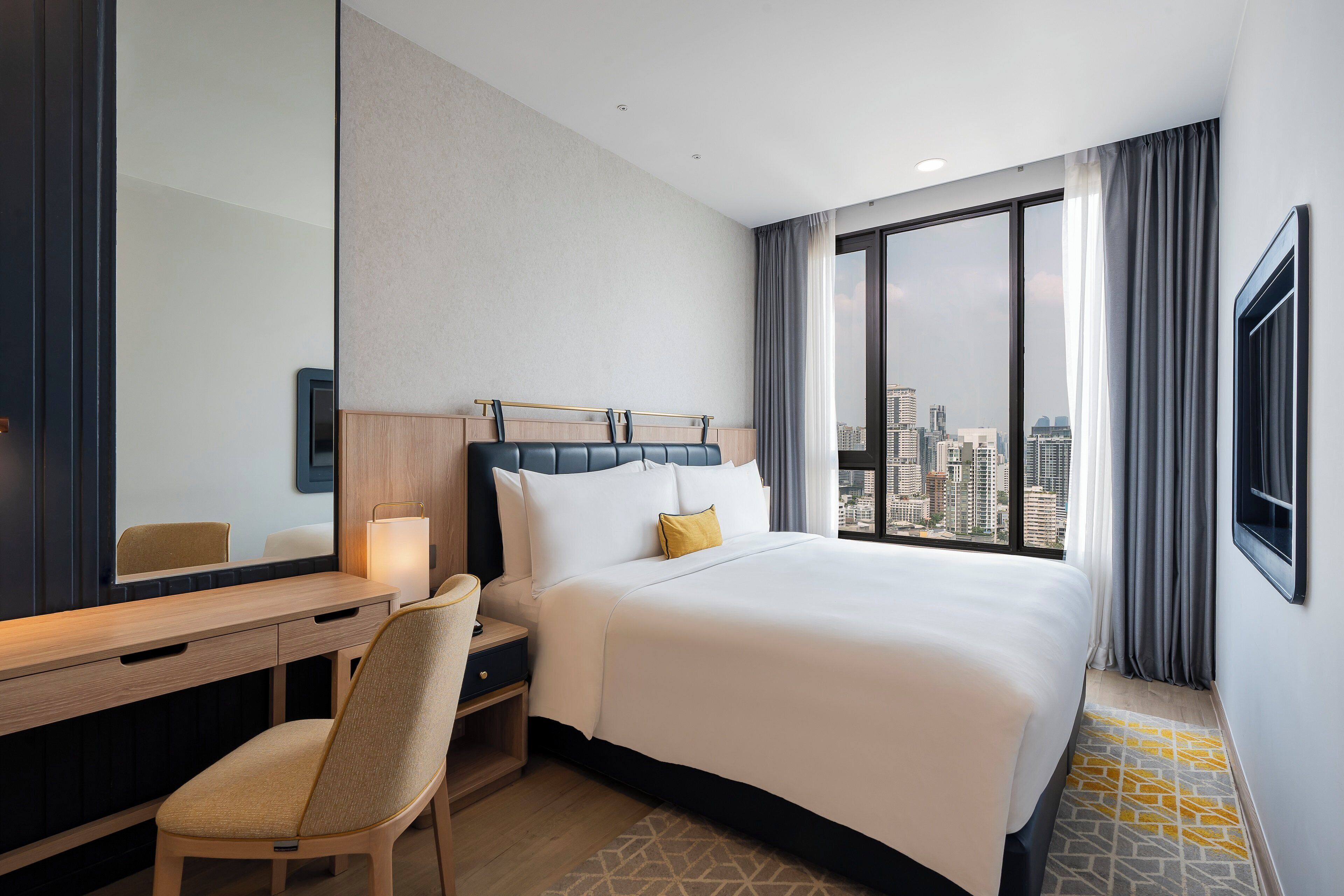 Photo - Staybridge Suites Bangkok Thonglor by IHG