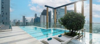 Staybridge Suites Bangkok Thonglor by IHG