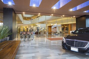 Property entrance - Hyatt Centric Campestre Leon (León)