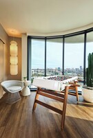 Hypo-allergenic bedding, minibar, in-room safe, laptop workspace