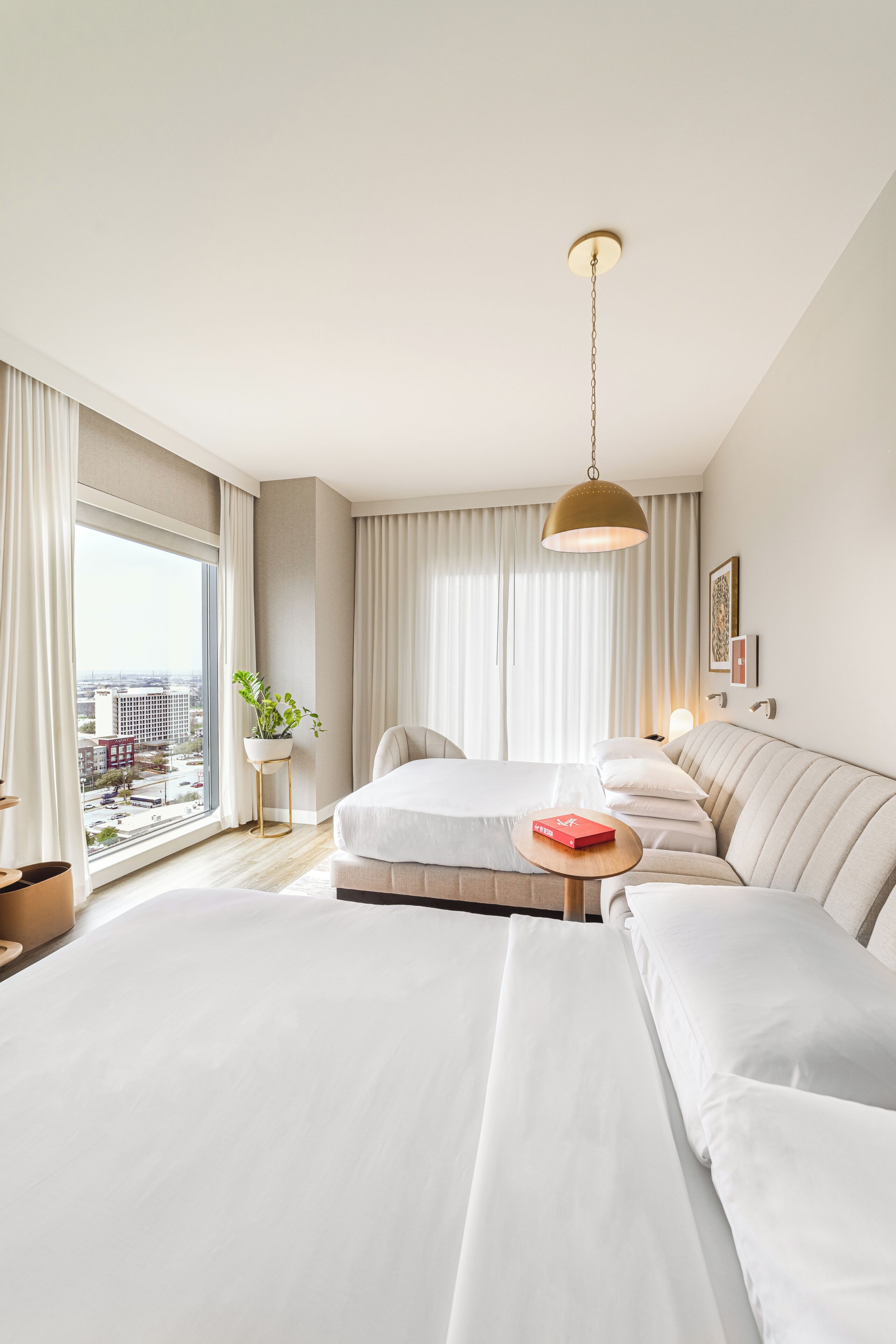 Hypo-allergenic bedding, minibar, in-room safe, laptop workspace