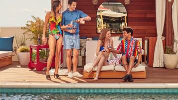 Outdoor pool, pool loungers