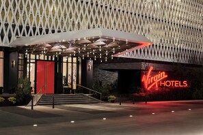 Exterior - Virgin Hotels Dallas (Dallas)