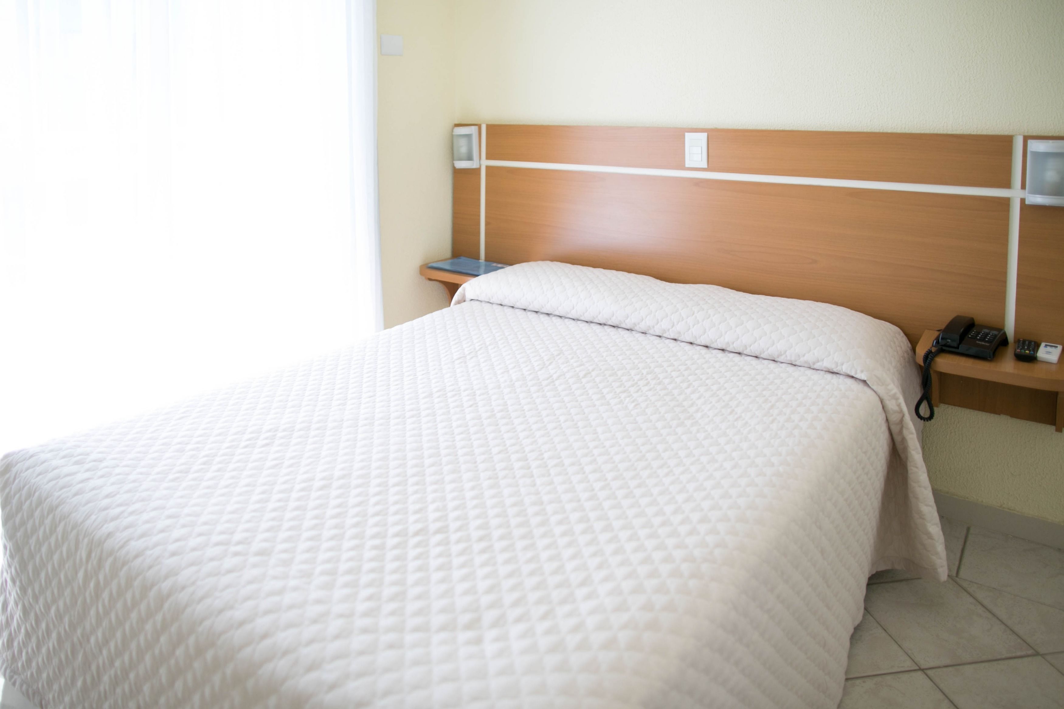 standard suite, balcony (tipo 1) | 1 bedroom, in-room safe, free wifi, bed sheets