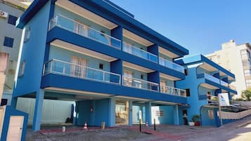 住宿正面