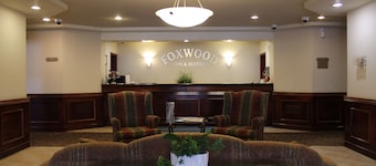 Foxwood Inn & Suites