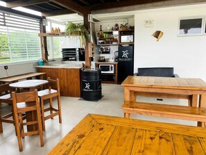 Área de parrillas y picnic