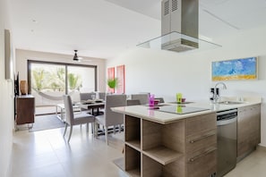 Fridge, microwave, oven, dishwasher