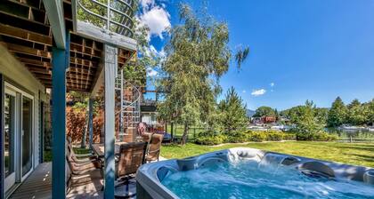 Tahoe Keys Breeze - Ski Lease, On Water w/ Boat Dock, Hot Tub