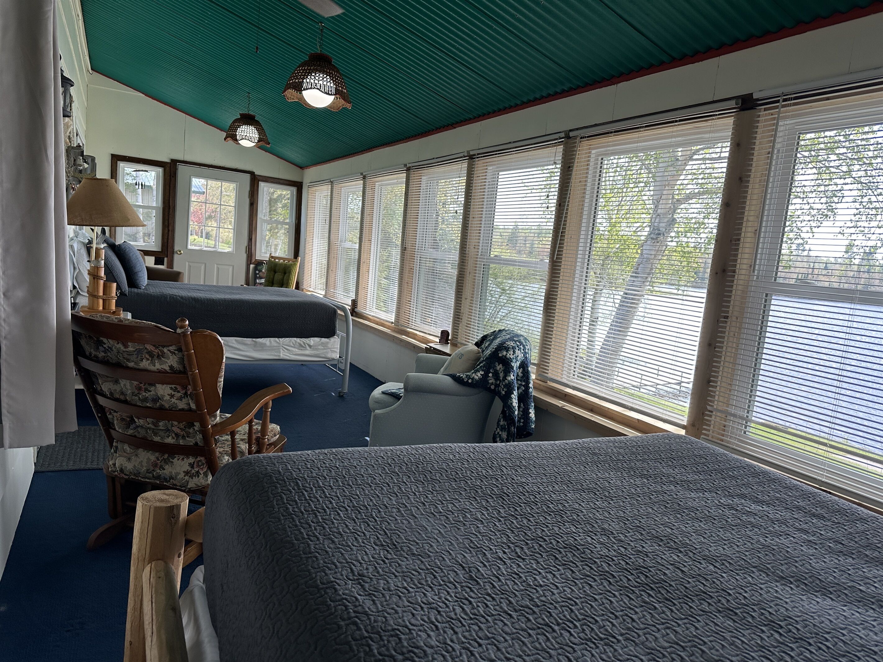 3 makuuhuonetta, silitysrauta/-lauta, ilmainen Wi-Fi, vuodevaatteet