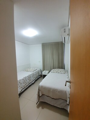 2 Schlafzimmer, Bügeleisen/Bügelbrett, Reisekinderbett, WLAN