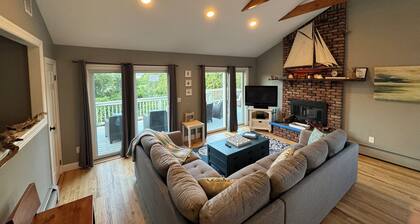 Montauk Retreat with Pool and Views of Lake Montauk