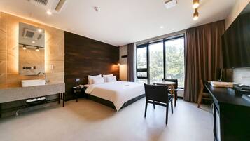 Deluxe Oda | Oturma alanı | Düz ekran televizyon, bilgisayar