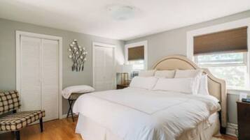 1 quarto, escrivaninha, ferros/tábuas de passar roupa, Wi-Fi