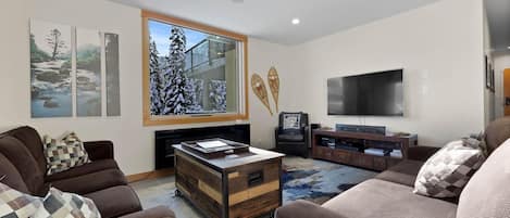 Cottage, 3 Bedrooms | Living area | TV