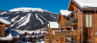 Woodhaven #32 By Bear Country