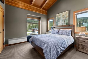 Cottage, 3 Bedrooms | 3 bedrooms, free WiFi, bed sheets - Kookaburra Lodge #401 By Bear Country (Sun Peaks)