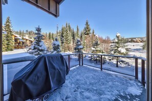 Townhome, 3 Bedrooms | Balcony - Trappers Landing #23 By Bear Country (Sun Peaks)