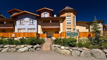 Condo, 3 Bedrooms | Exterior