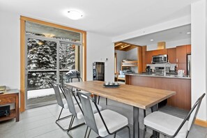 Cottage, 3 Bedrooms | Dining - Kookaburra Lodge #203 By Bear Country (Sun Peaks)