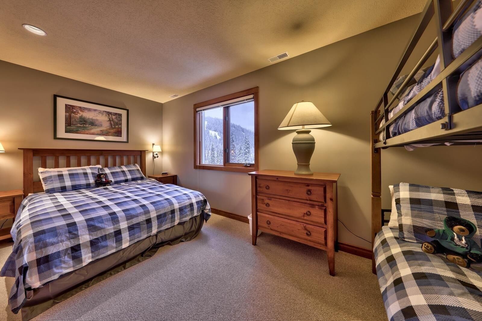 Townhome, 2 Bedrooms