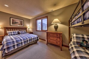 Townhome, 2 Bedrooms | 2 bedrooms, free WiFi, bed sheets - Timberline Village #14 By Bear Country (Sun Peaks)