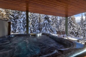 Condo, 2 Bedrooms | Outdoor spa tub