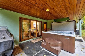 Condo, 2 Bedrooms | Terrace/patio