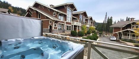 Condo, 2 Bedrooms | Outdoor spa tub