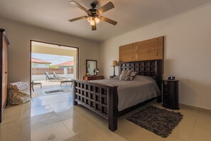 4 habitaciones y caja de seguridad en la habitación