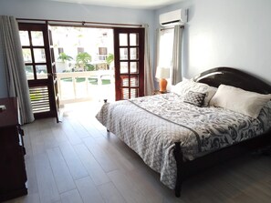 2 bedrooms, in-room safe, free WiFi, bed sheets