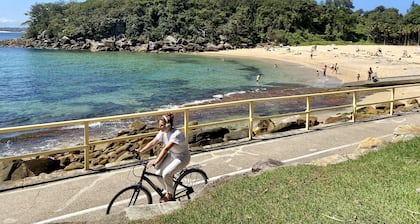 Manly Beach Oasis- 2 BR lähellä rantaa, kahviloita, ravintoloita, baareja, kauppoja, pysäköinti