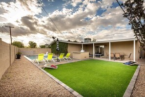 Terrace/patio - Sunhaven - Pool Heat Available - Walk to Old Town (Scottsdale)