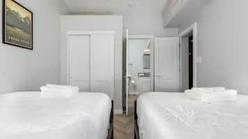 5 bedrooms, iron/ironing board, travel crib, WiFi