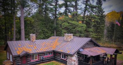 Shadowland River Lodge on Boardman River - Pet Friendly - Acreage - Private