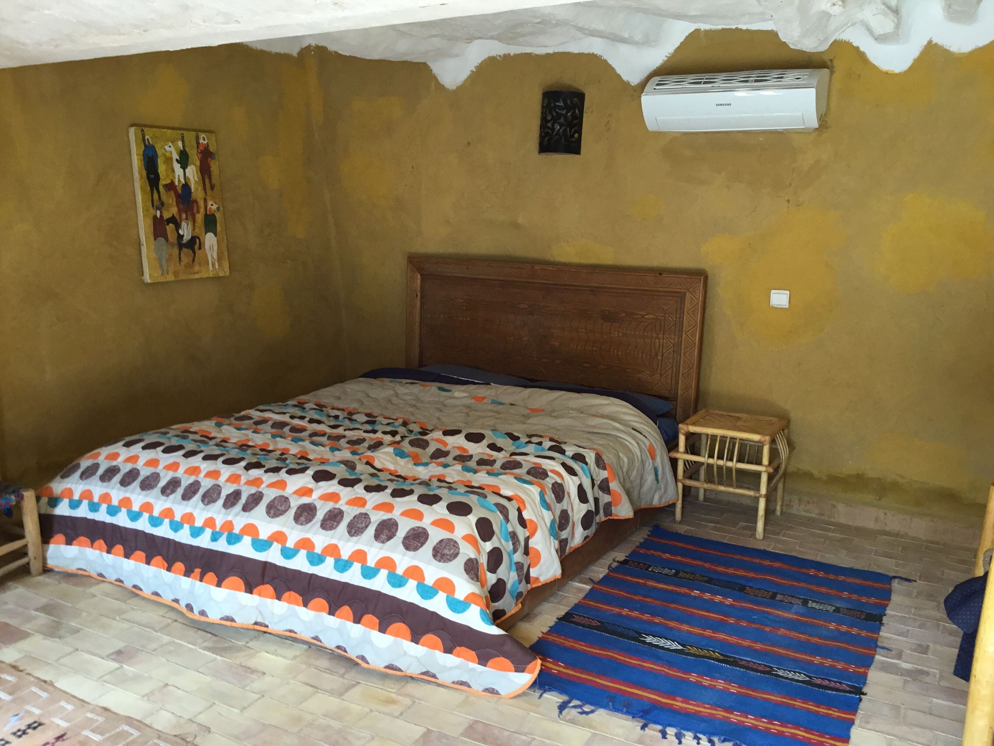 2 室のベッドルーム、WiFi