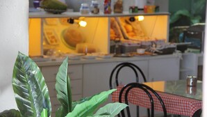 Breakfast area - Hotel Pousada Paraíso Avaré (Avare)