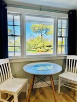 Individually decorated, individually furnished, laptop workspace