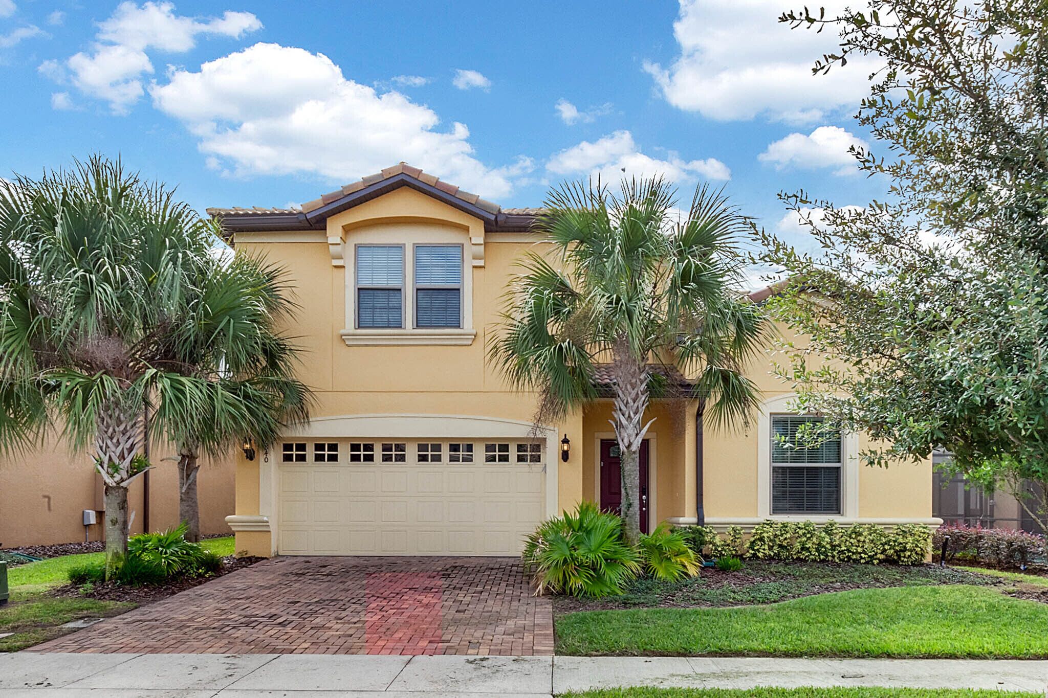 8br/6ba Luxury pool Villa