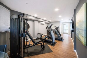 Fitness facility - Tranquil Studio with City Views Seattle (Seattle)