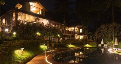 Beautiful Scenic View/Tree house/Resorts Stay