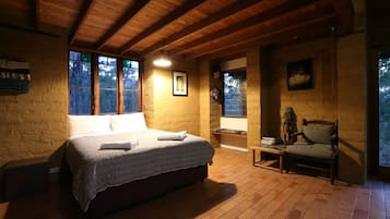 2 bedrooms, iron/ironing board