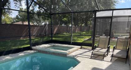 5 Bedroom Pool Home