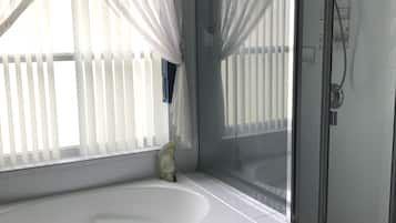 Bañera profunda