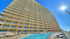 Unclassified image, 5 of 31, button - Treasure Island 1003 (Panama City Beach)